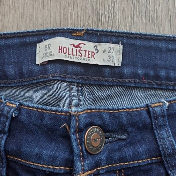 Hollister Skinny Jeans - Picture 6 of 7
